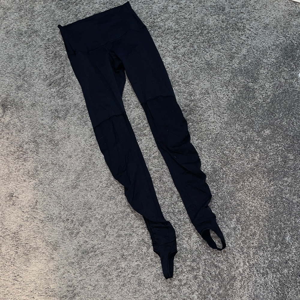 Lululemon stirrup legging